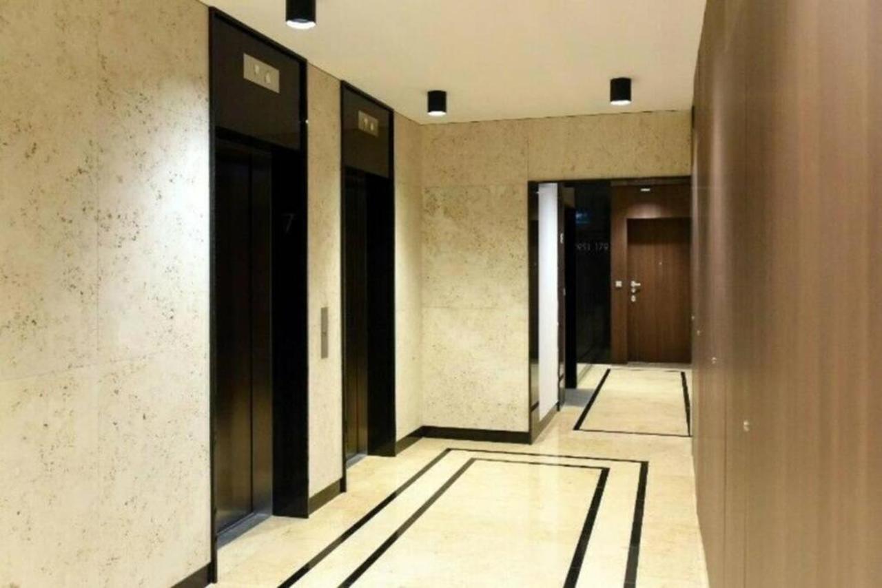 Apartament Mennica Residence - Golden Apartments - Comfortable And Stylish Varşovia Exterior foto